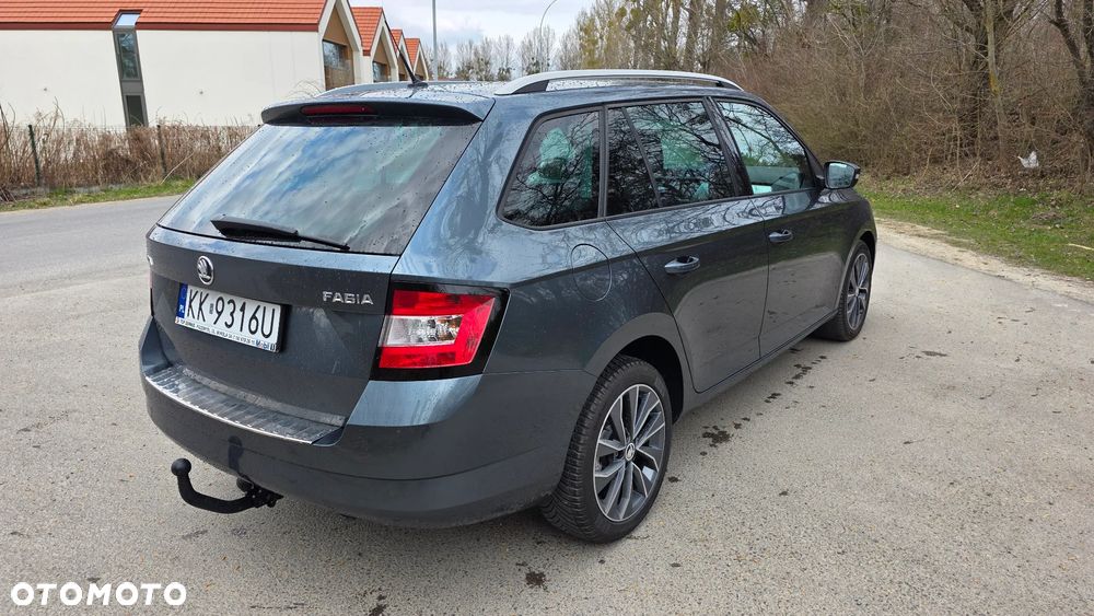 Skoda Fabia 1.2 TSI Edition - 6