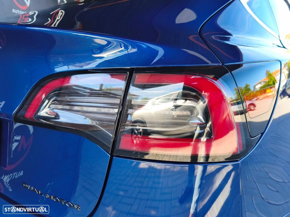 Tesla Model 3 - 45