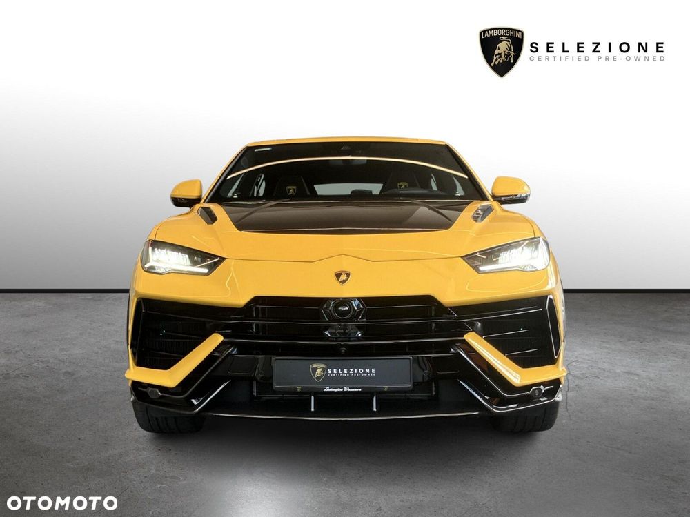 Lamborghini Urus - 4