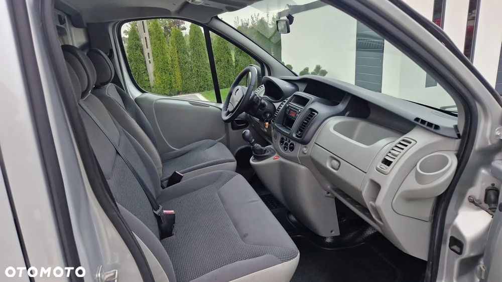 Opel Vivaro - 7