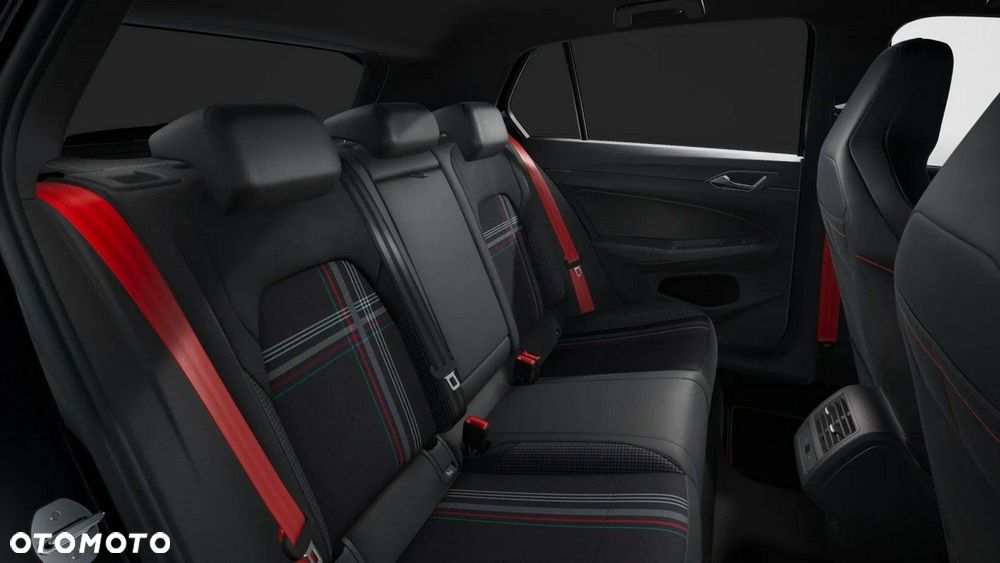 Volkswagen Golf - 15
