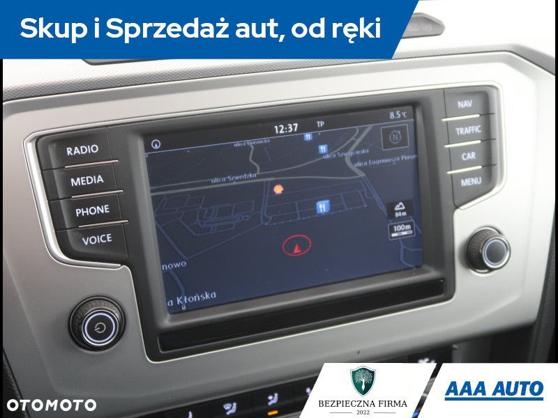 Volkswagen Passat Variant - 15