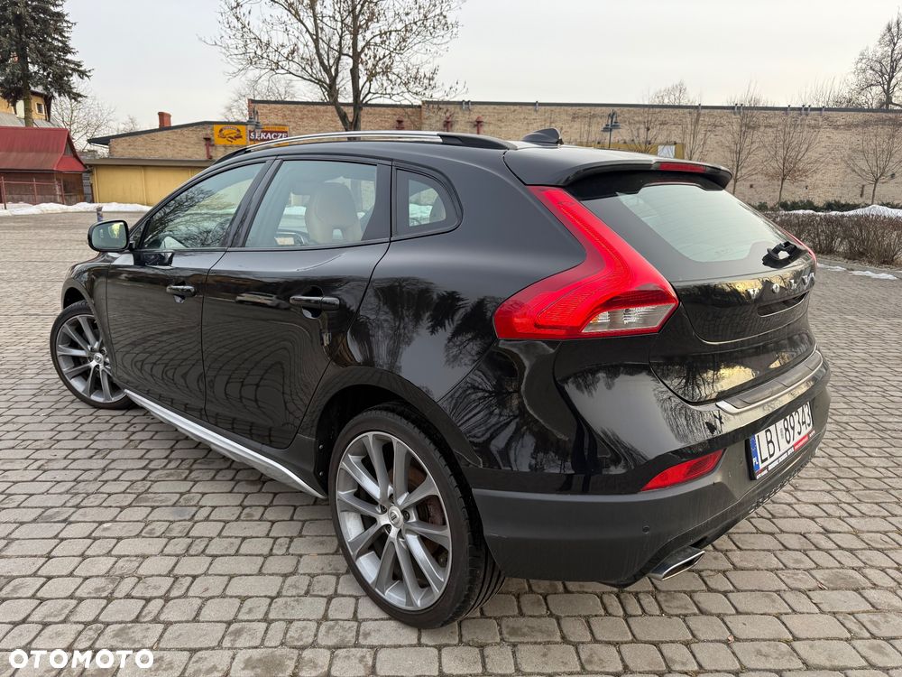 Volvo V40 Cross Country D3 Momentum - 7
