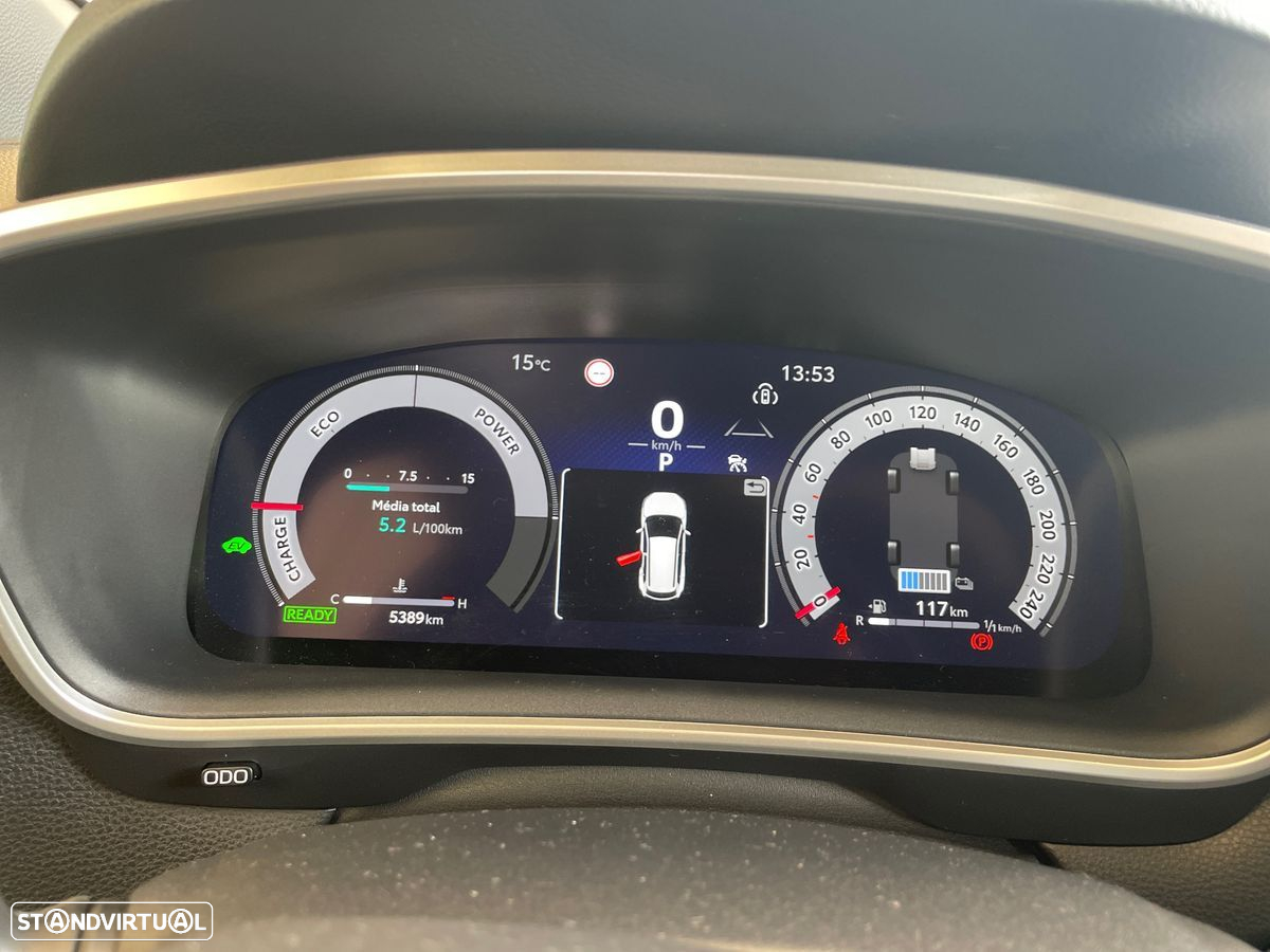 Toyota Corolla Cross 2.0 Hybrid Luxury - 14