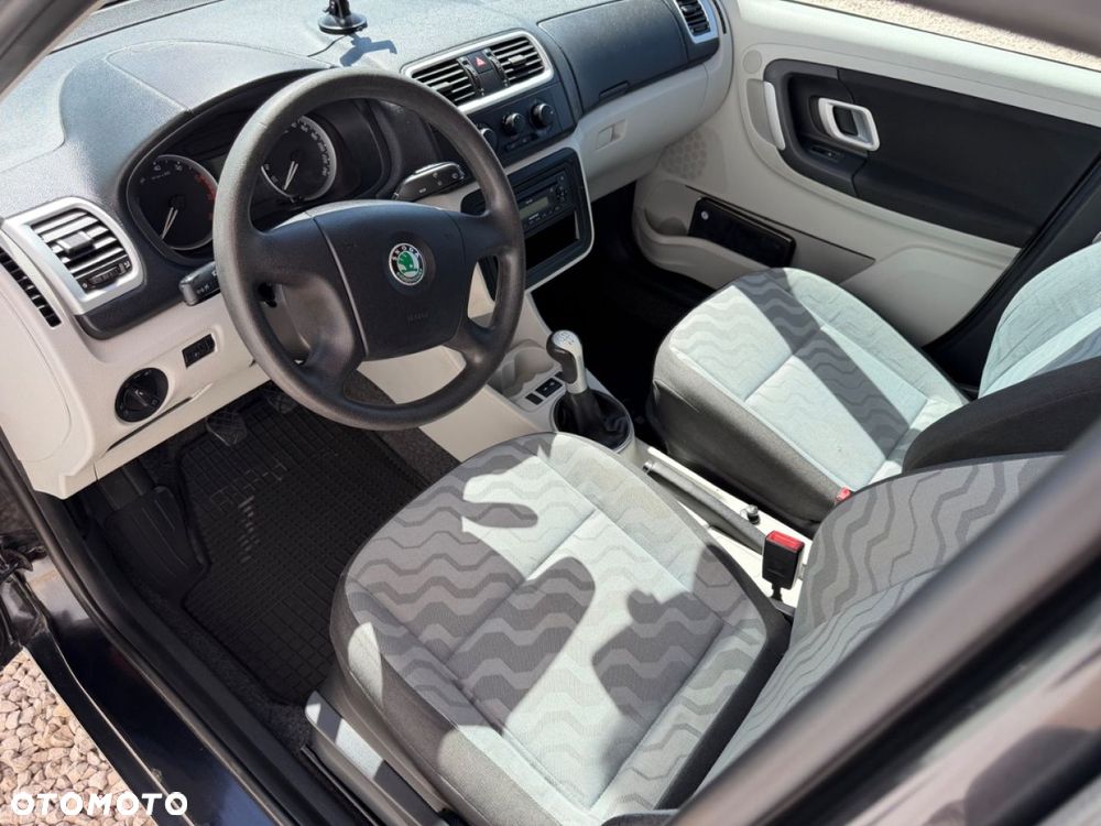 Skoda Fabia - 6