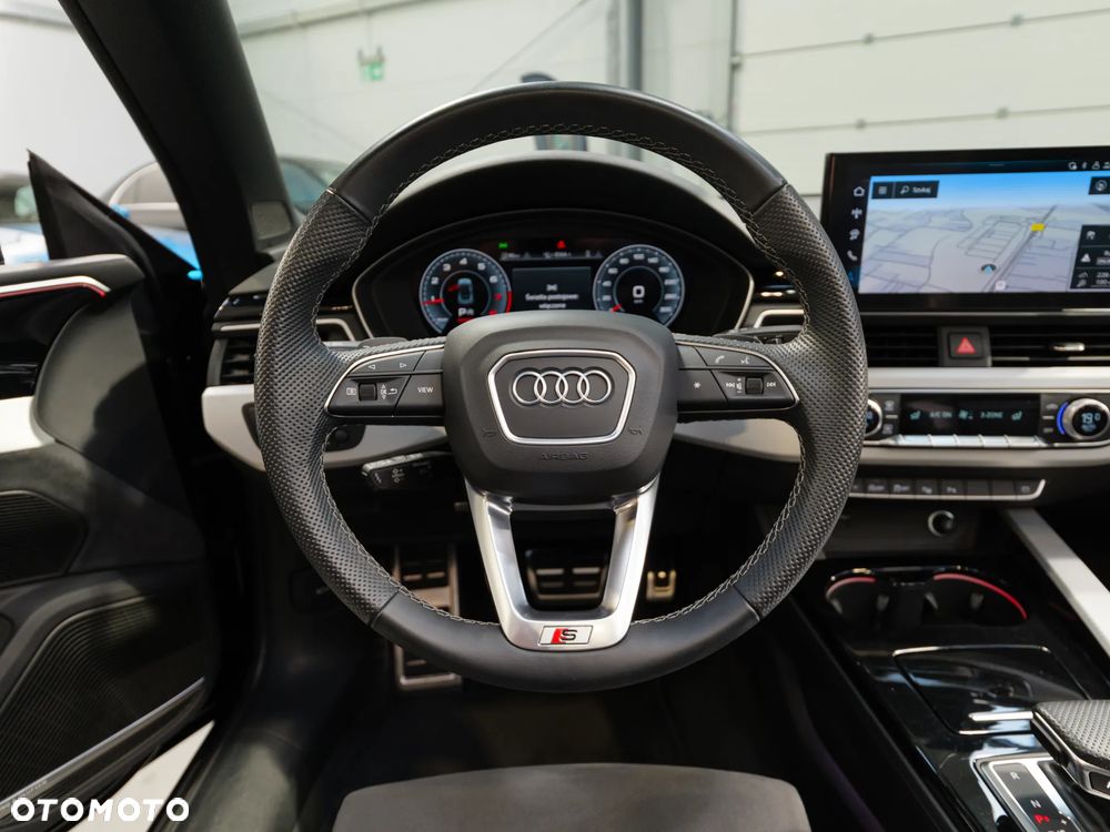 Audi A5 Cabrio - 23