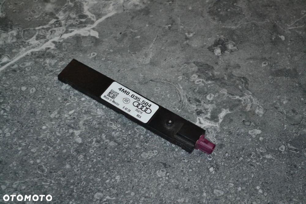 AUDI WZMACNIACZ ANTENOWY 4M0035504 - 1