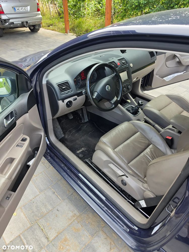 Volkswagen Golf - 13