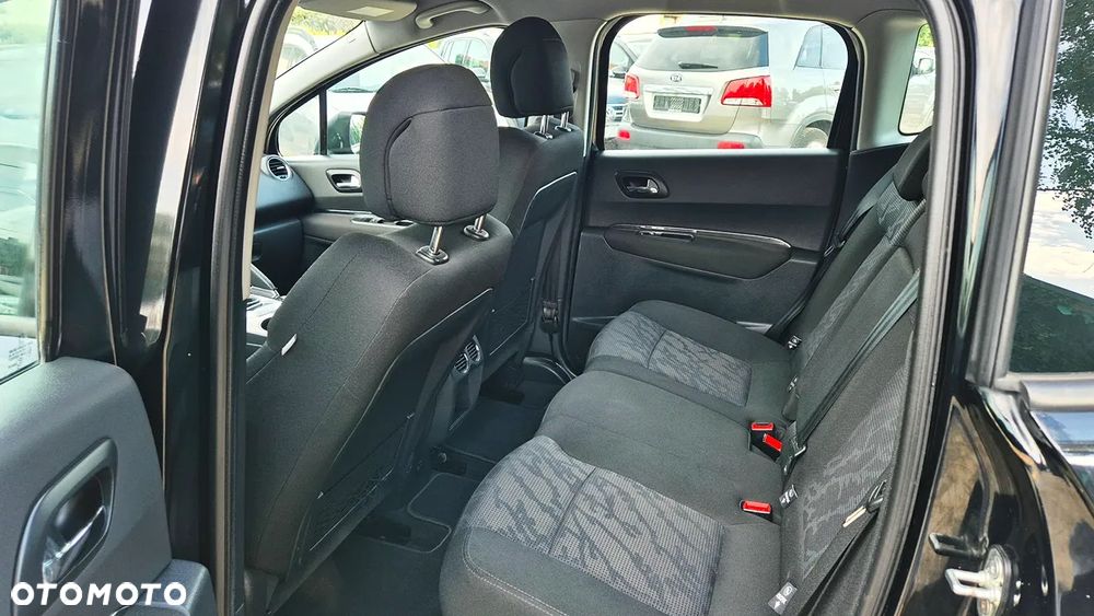 Peugeot 3008 1.6 Premium - 31
