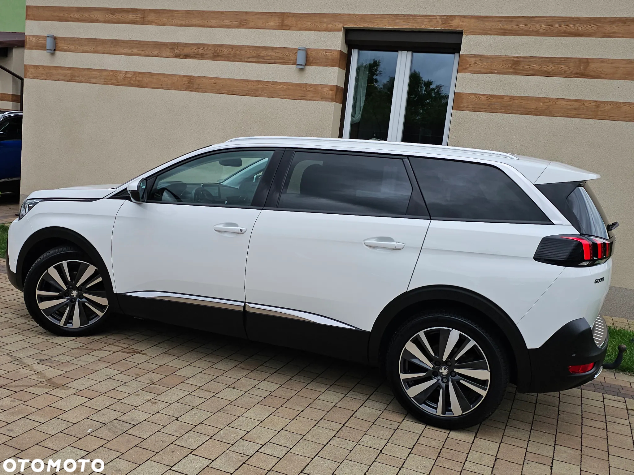 Peugeot 5008 BlueHDI 130 Allure Business-Paket - 10