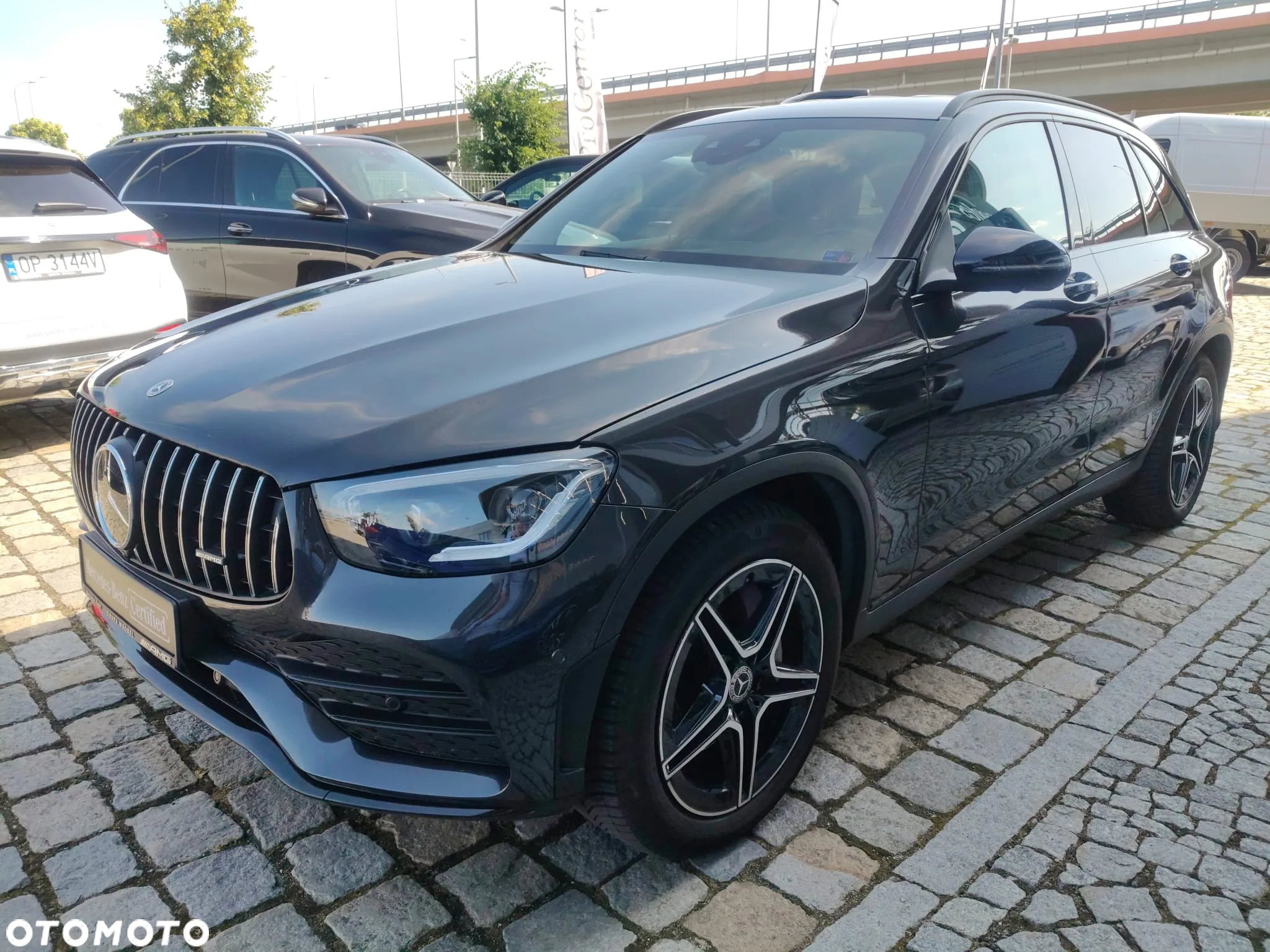 Mercedes-Benz GLC 300 d 4-Matic - 3
