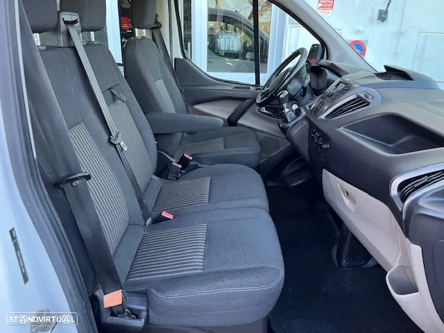 Ford Transit custom 6 lug. - 22