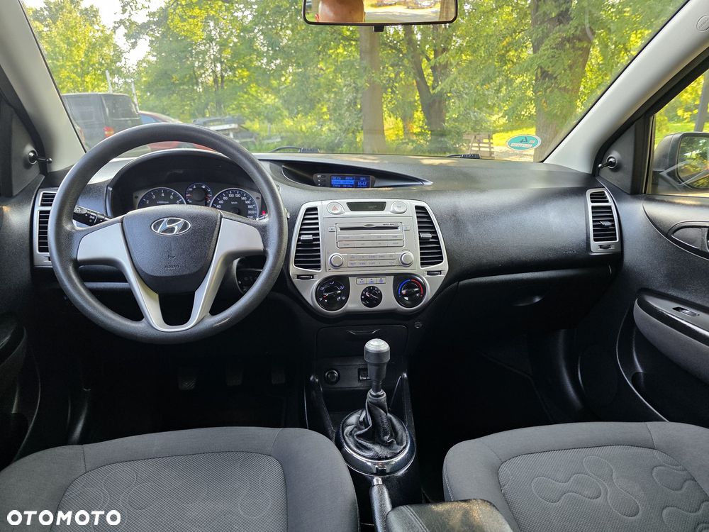 Hyundai i20 - 8