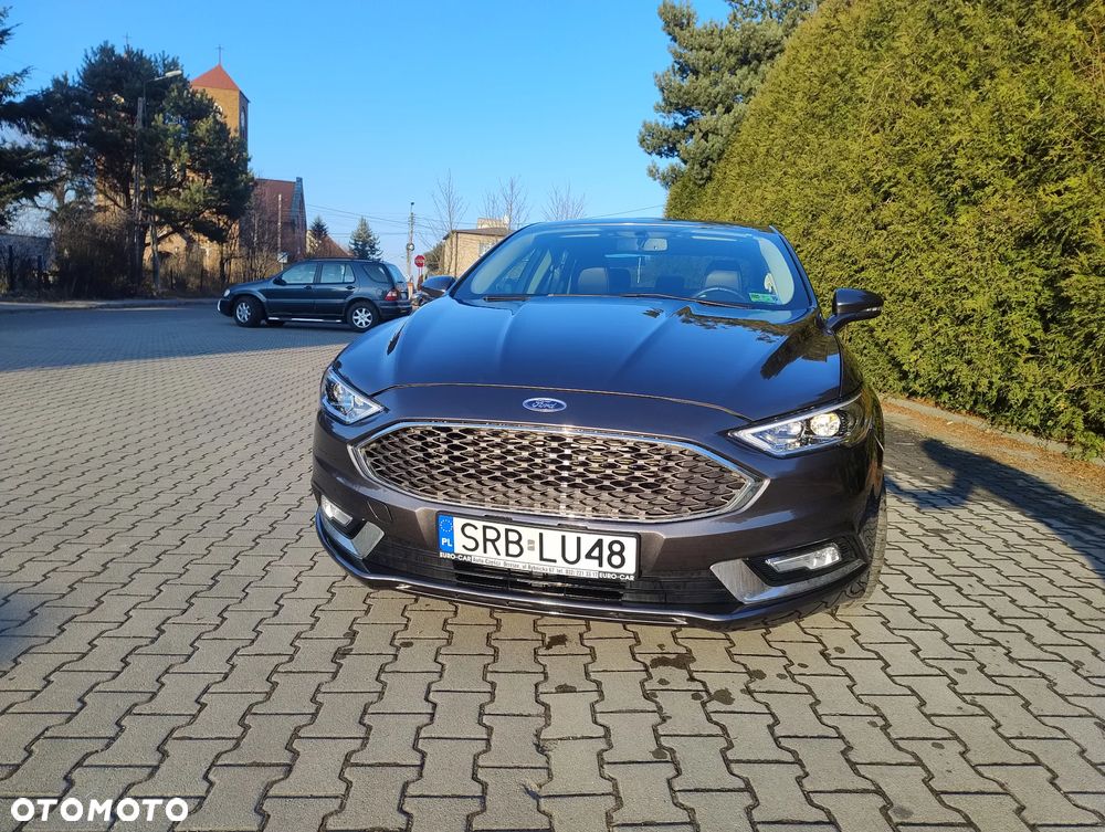 Ford Fusion 2.0 EcoBoost Titanium - 10