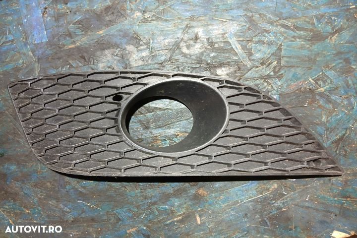 Grila proiector dreapta 1P0853666E 1P0853666E Seat Leon 2 1P [facelif - 1