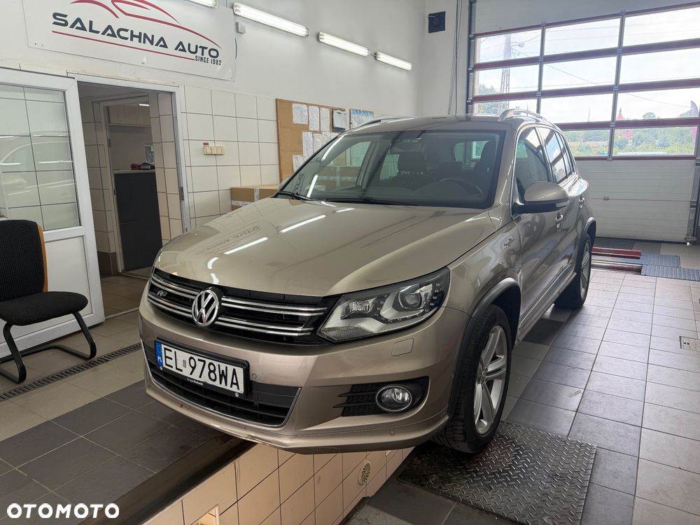 Volkswagen Tiguan - 1