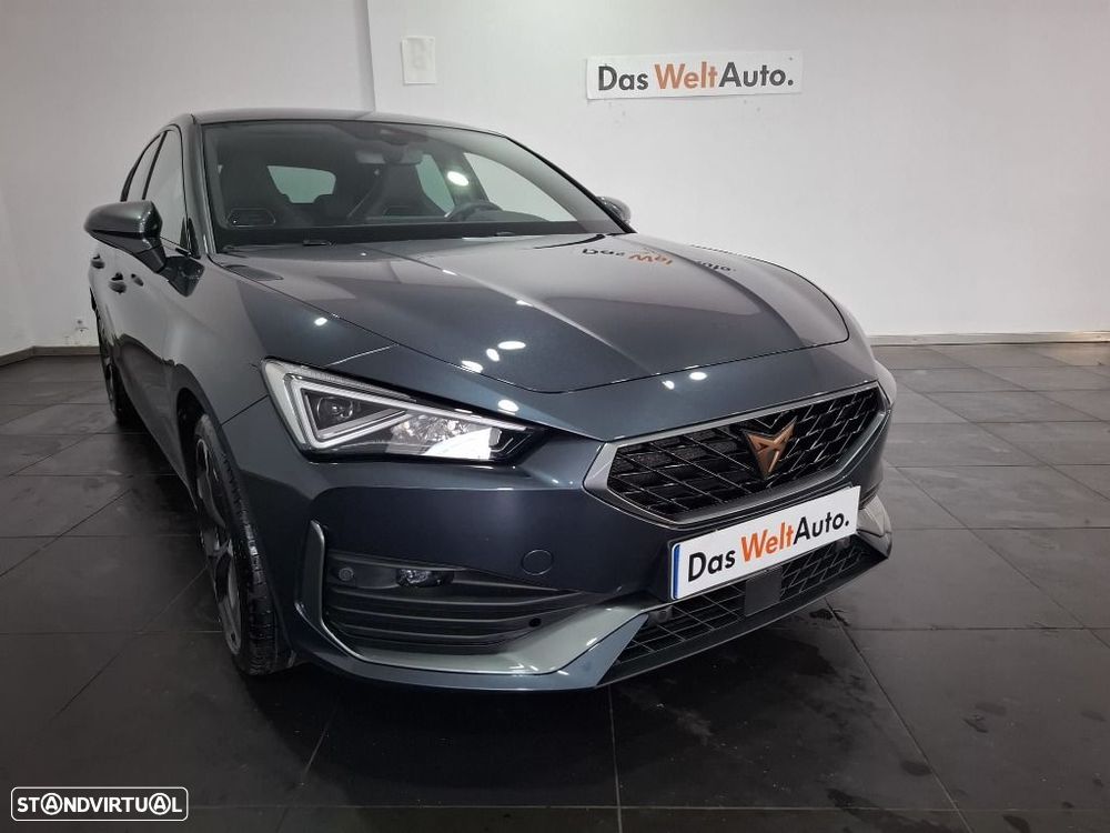 Cupra Leon 1.5 eTSI MID DSG - 4