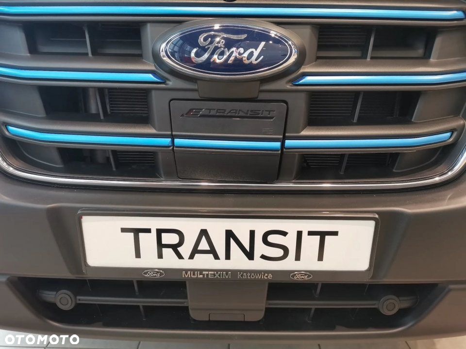 Ford E-Transit - 4