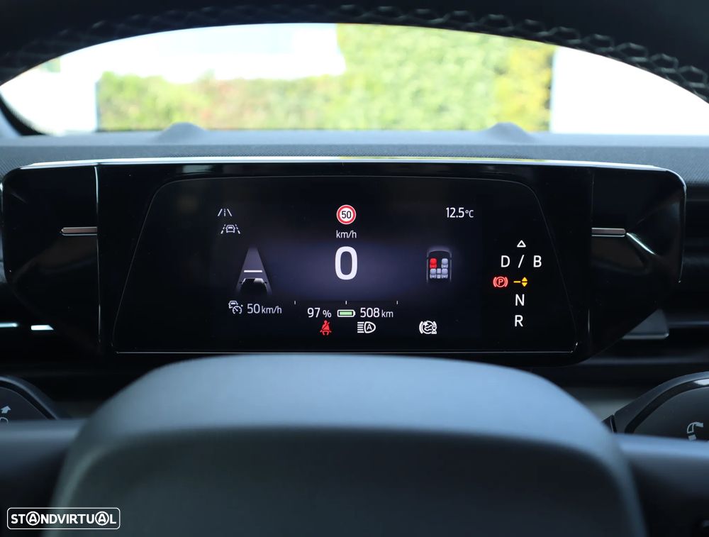 Ford Explorer 79 kWh Premium AWD - 43