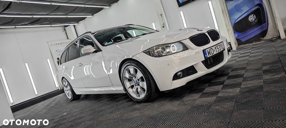 BMW Seria 3 318d DPF Edition Sport - 2