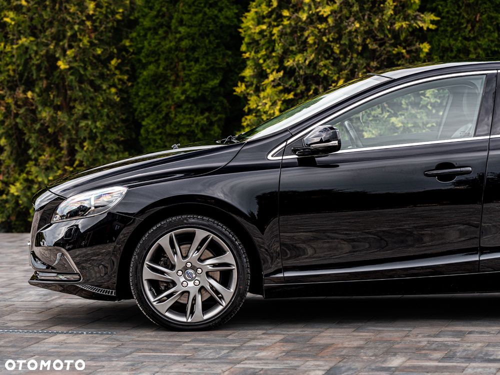 Volvo V40 D3 Geartronic R Design - 12