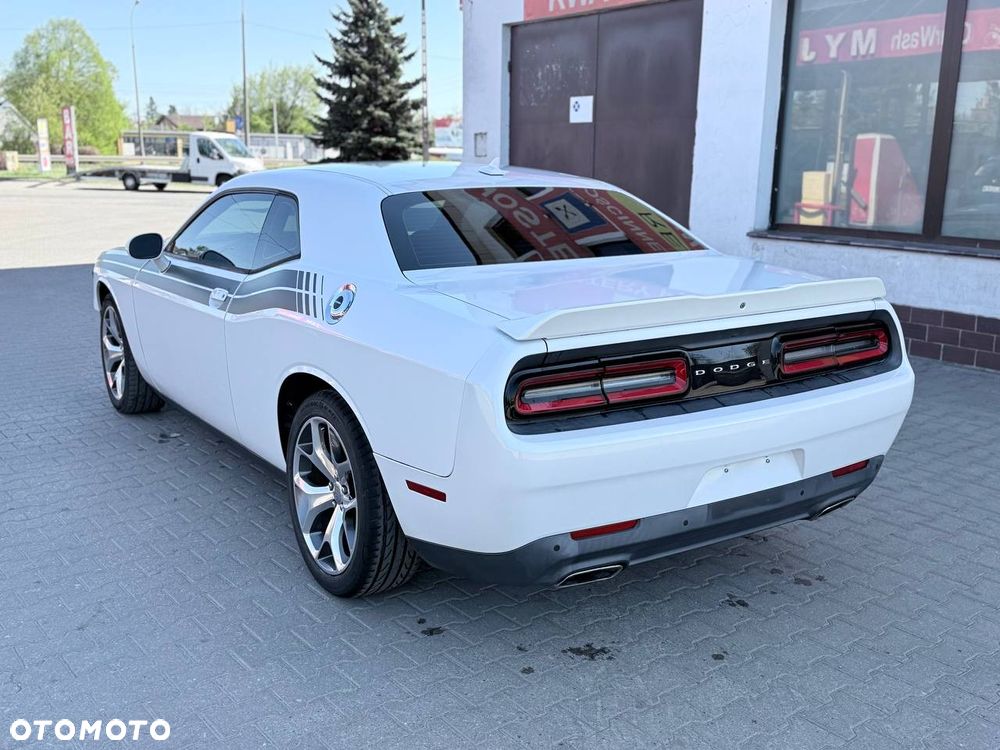 Dodge Challenger Automatik SXT Plus - 8