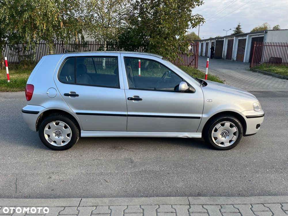 Volkswagen Polo 2001 photo 3