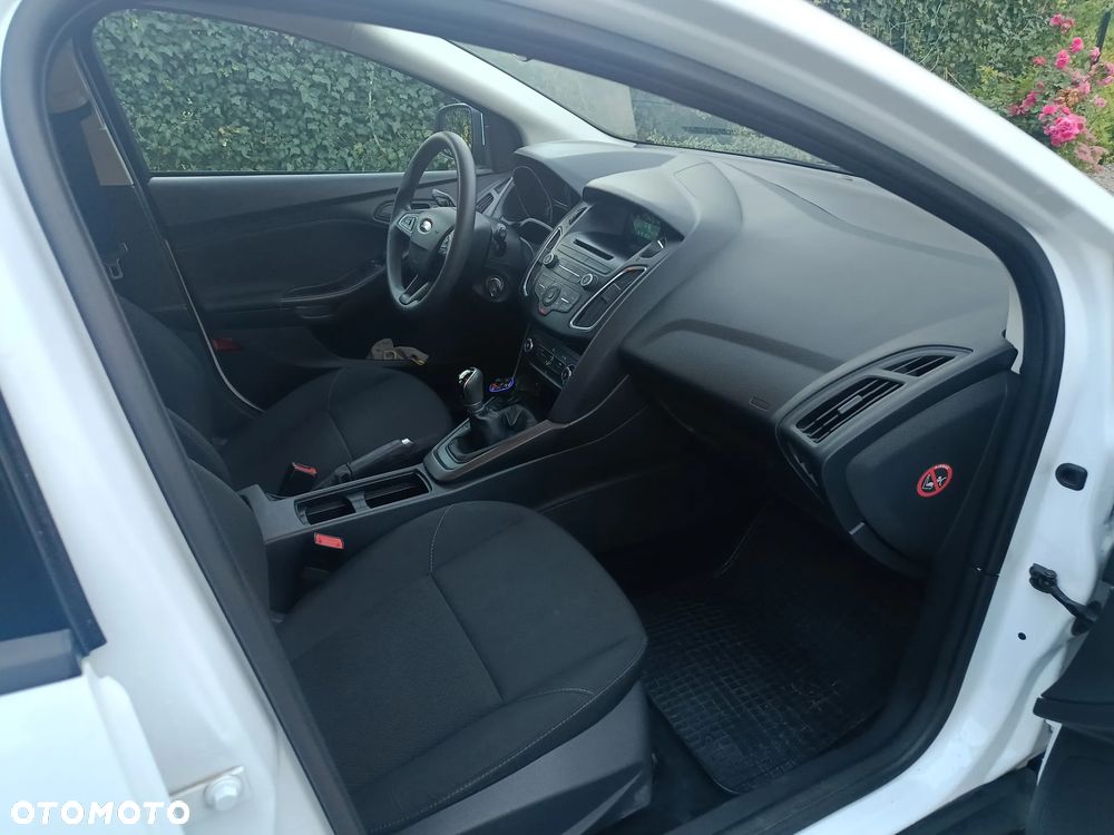 Ford Focus 1.0 EcoBoost Trend ASS - 10