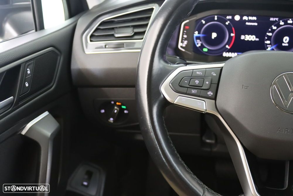 VW Tiguan Allspace 2.0 TDI Life DSG - 15