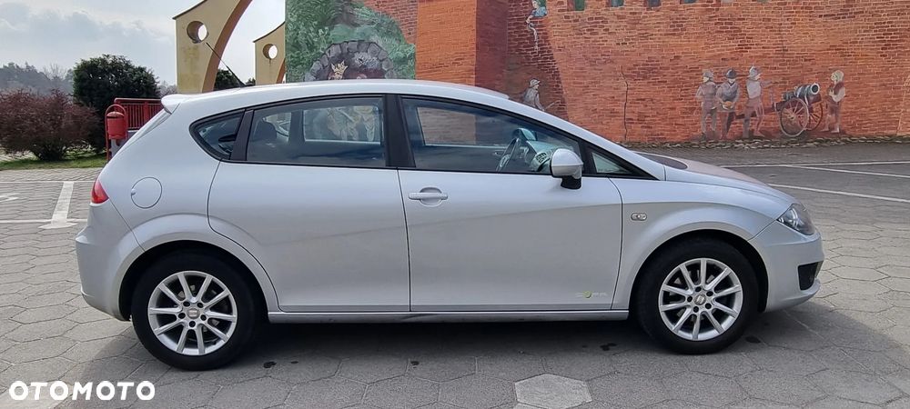 Seat Leon 1.6 TDI Ecomotive Reference - 4