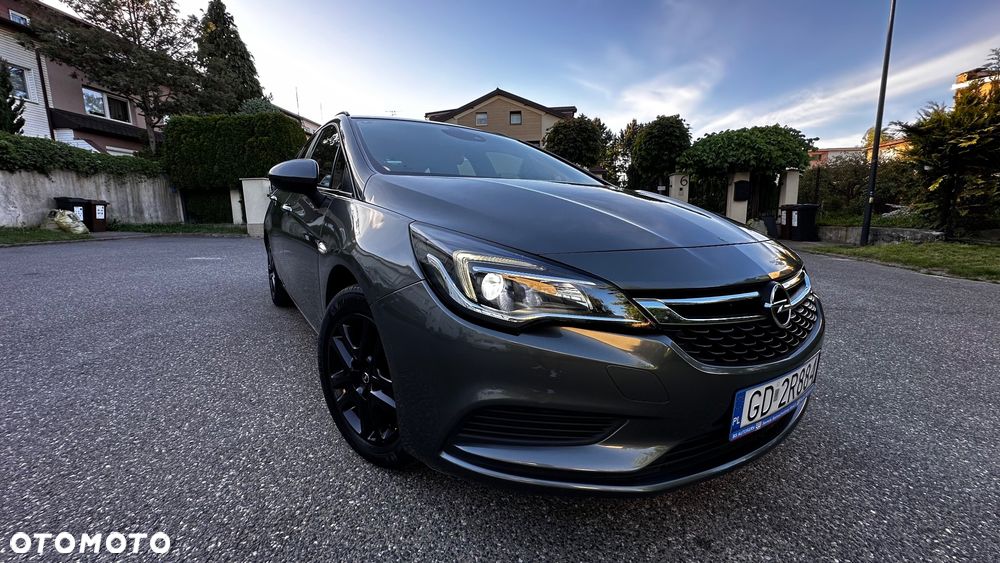 Opel Astra 1.6 D Start/Stop Selection - 1