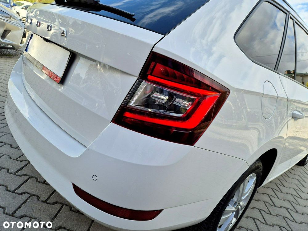 Skoda Fabia 1.0 TSI Ambition Plus - 7