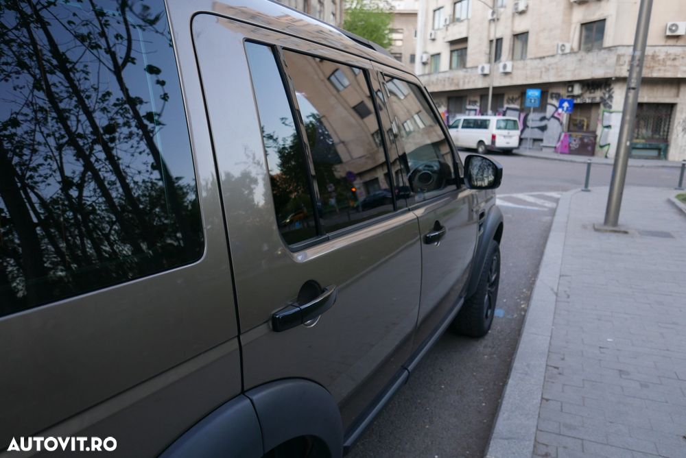 Land Rover Discovery 3.0 TDV6 S Aut - 34