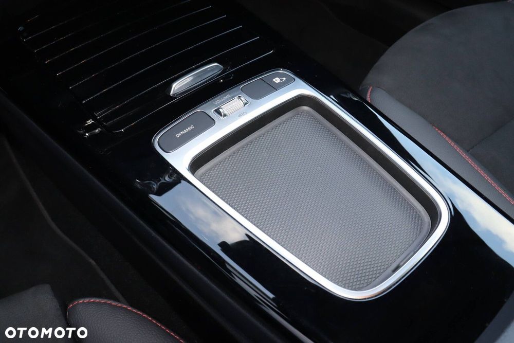 Mercedes-Benz CLA 180 AMG Line 7G-DCT - 13