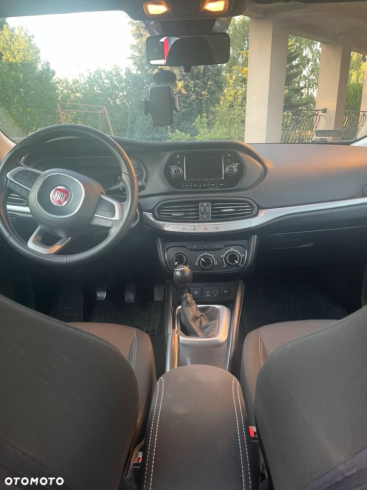 Fiat Tipo 1.4 16v Easy - 12