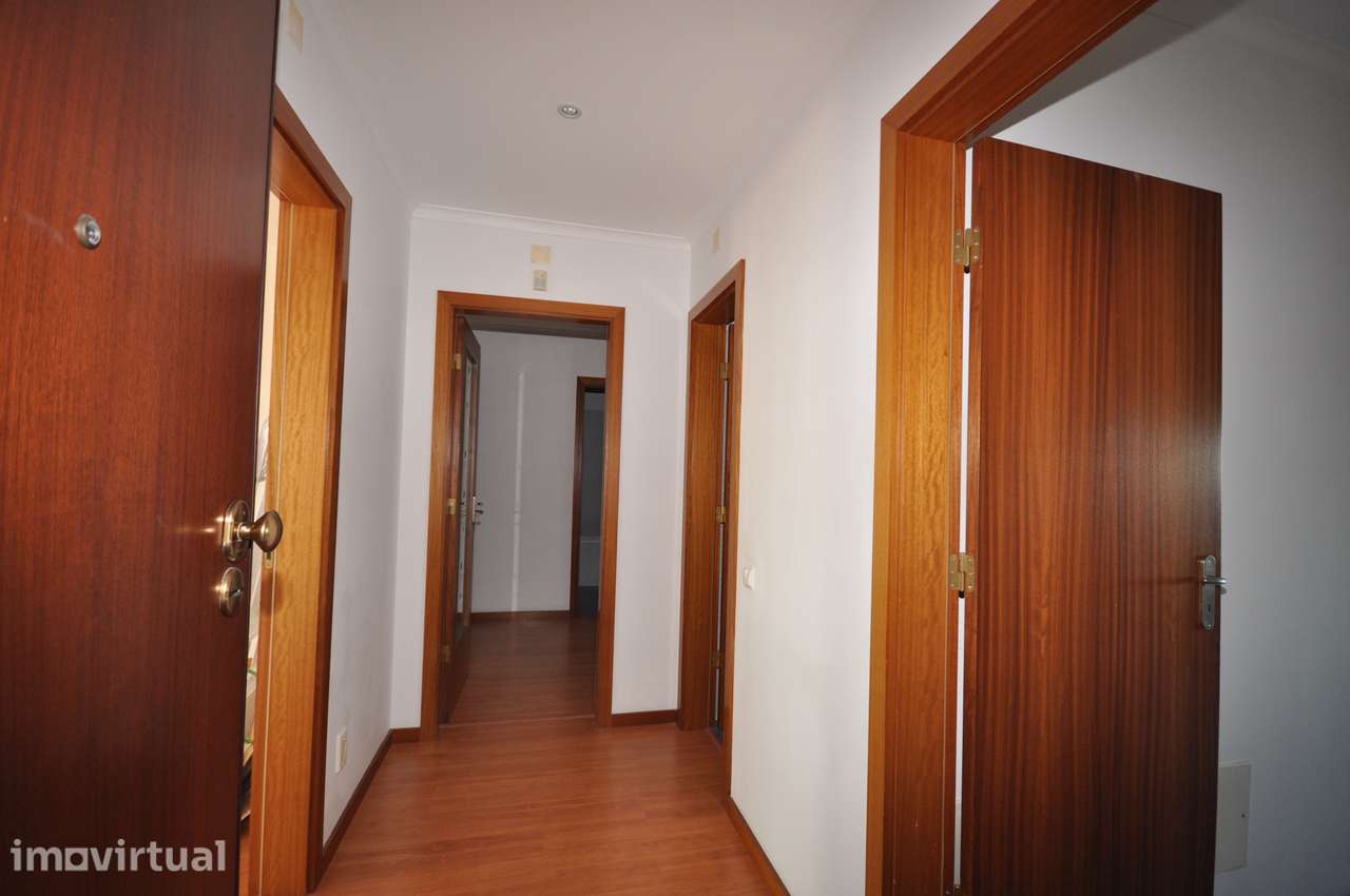 Apartamento em Alenquer, Santo Estêvão - Grande imagem: 3/29
