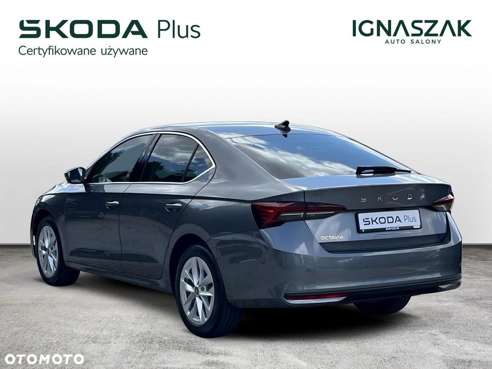 Skoda Octavia 2.0 TDI Selection DSG - 4