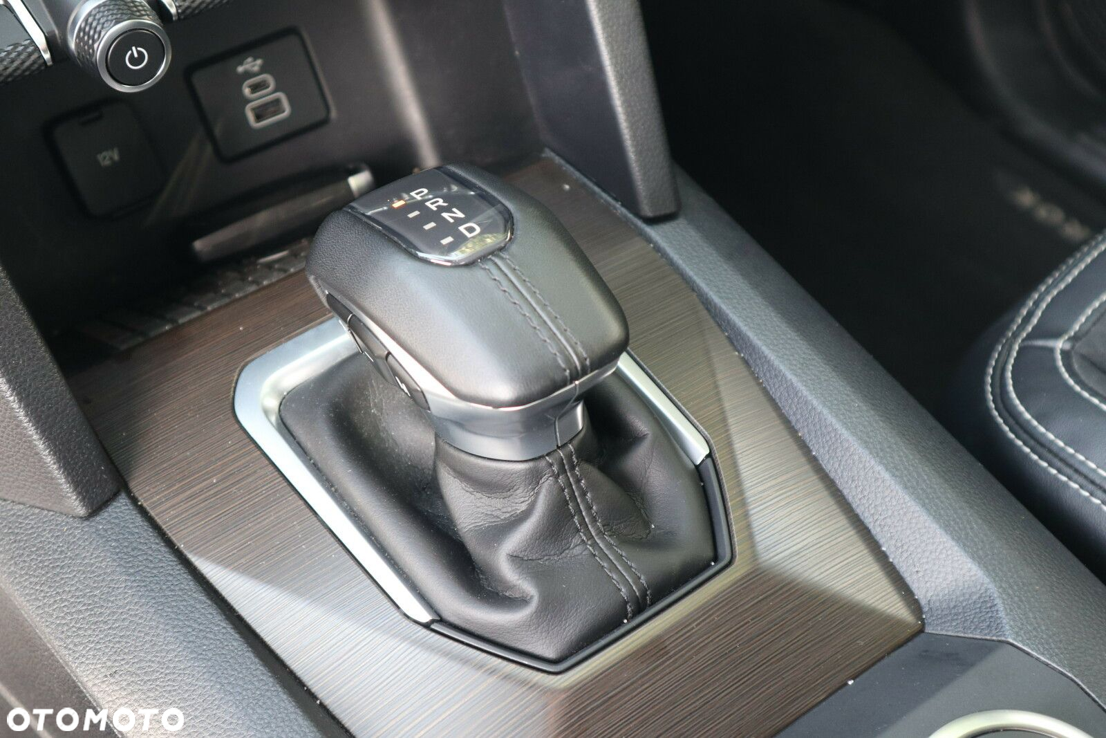 Volkswagen Amarok STYLE - 22