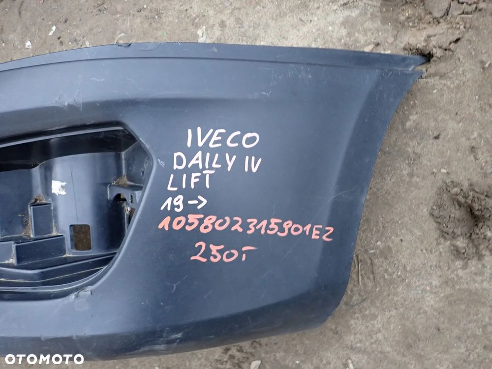 IVECO DAILY IV LIFT 19+ NAROŻNIK ZDERZAKA LEWY PRZÓD 105802315901 - 2
