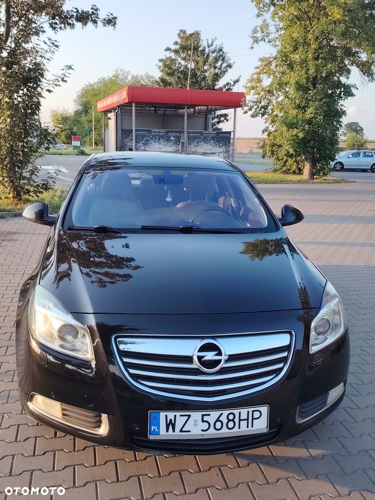 Opel Insignia - 1