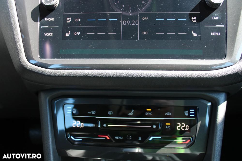 Volkswagen Tiguan - 19