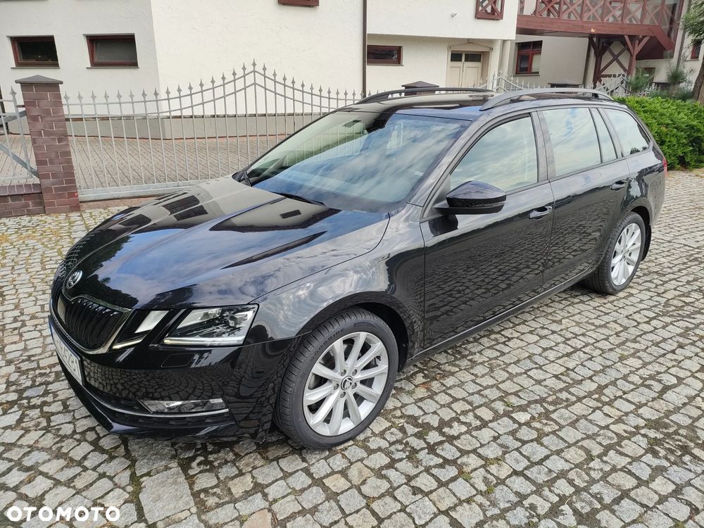 Skoda Octavia 2.0 TSI DSG Clever - 9