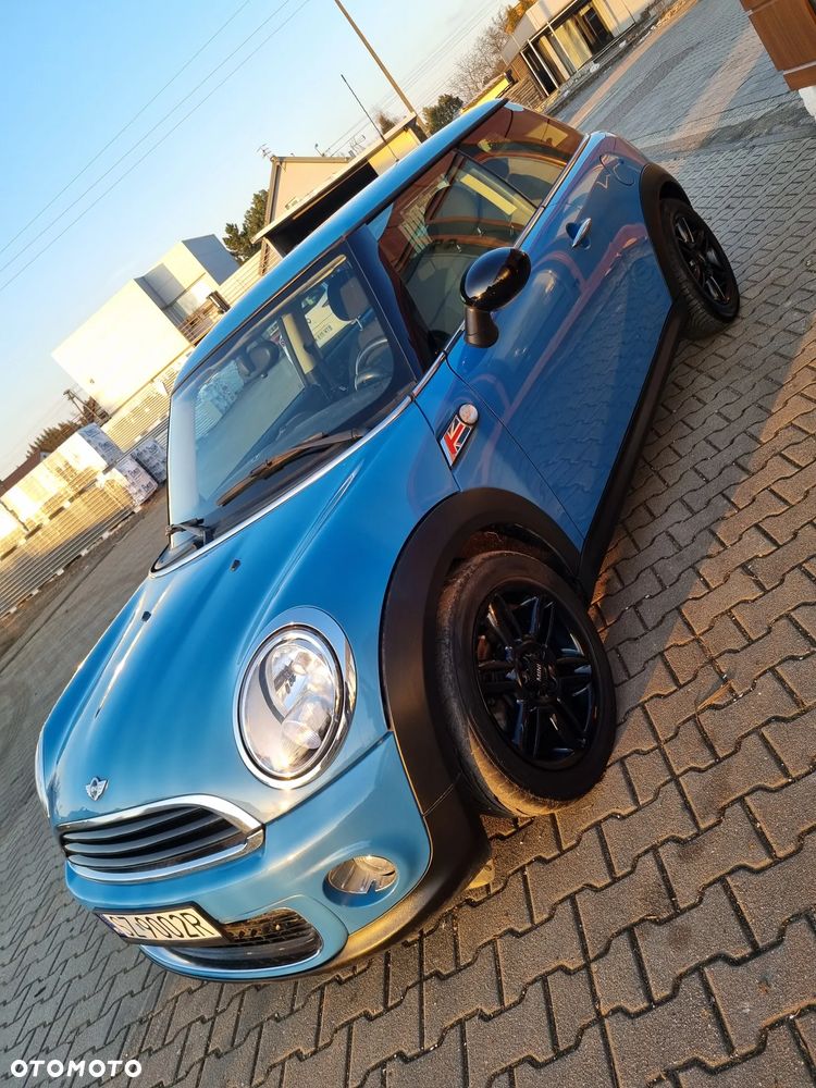 MINI ONE Standard - 6