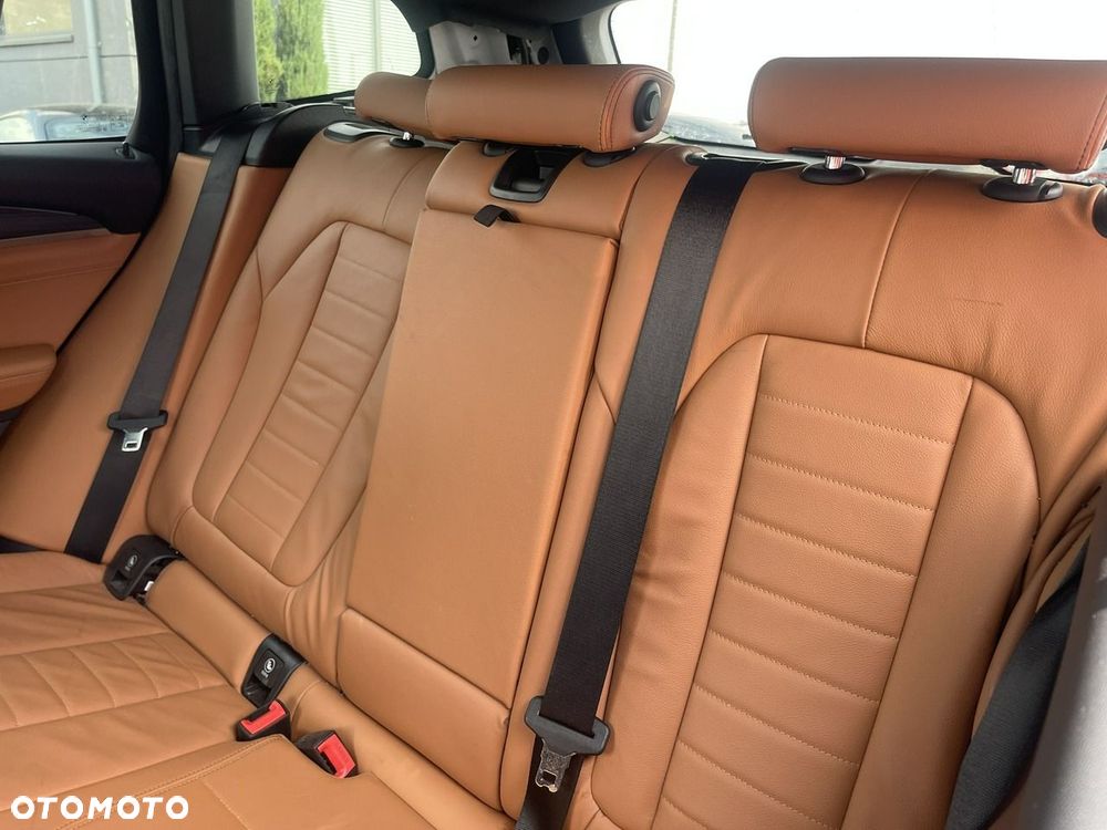 BMW X3 xDrive30i M Sport Edition - 14