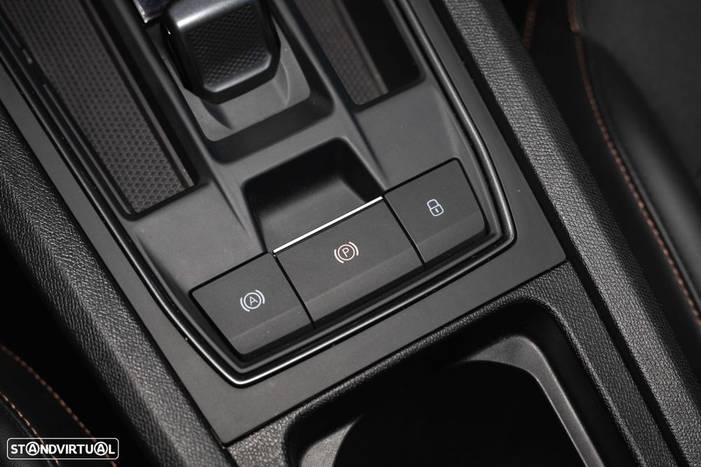 Cupra Leon 1.4 e-Hybrid VZ DSG - 32