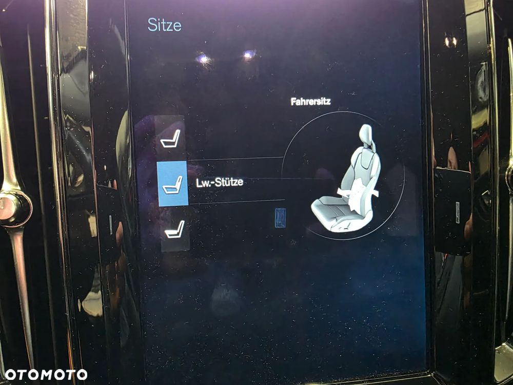 Volvo XC 60 B5 D AWD Geartronic Inscription - 32