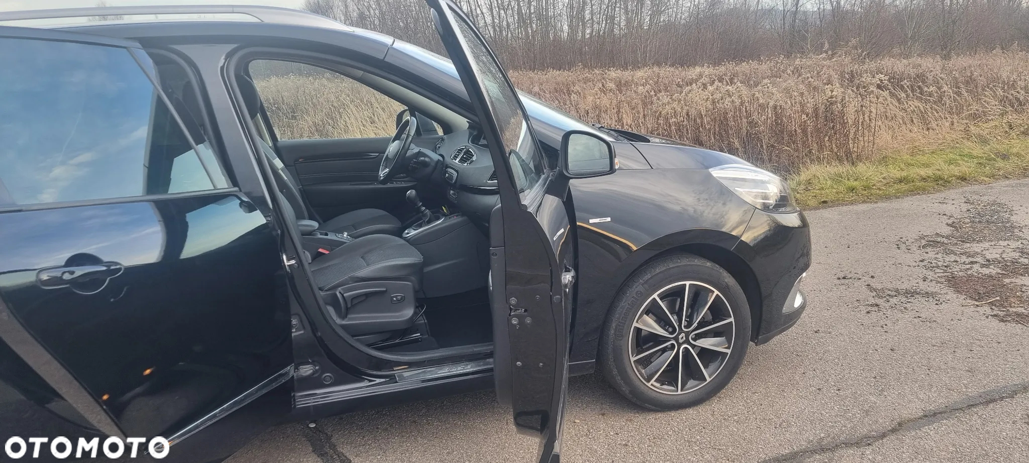 Renault Grand Scenic ENERGY TCe 130 BOSE EDITION - 22