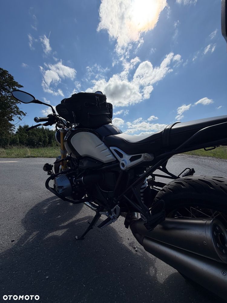BMW R - 6