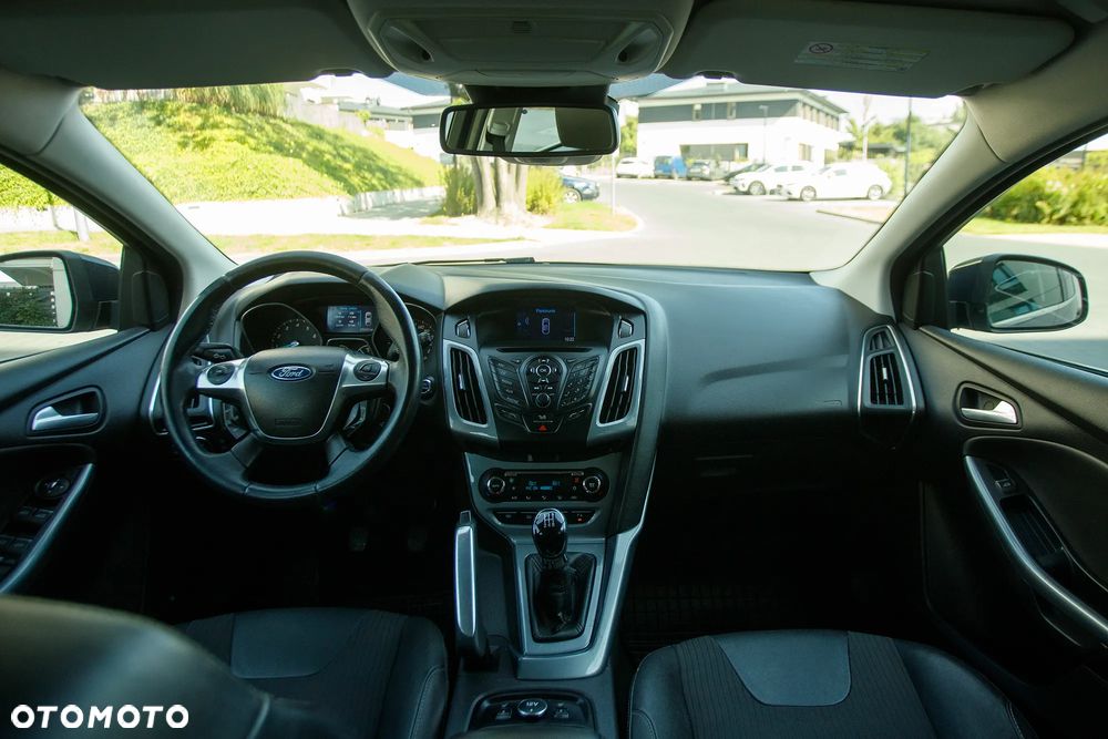 Ford Focus 1.6 Titanium - 5