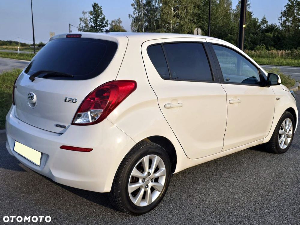 Hyundai i20 1.1 CRDi Comfort - 14